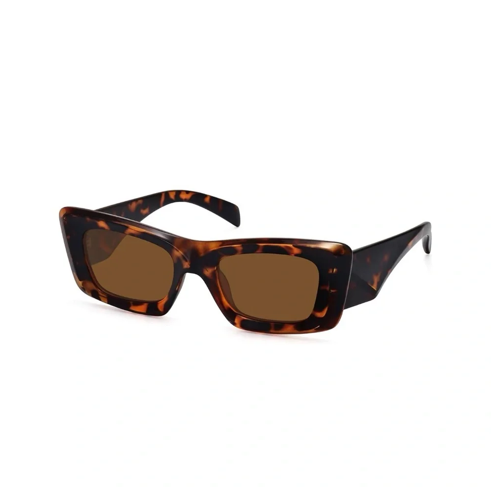 Tortoise Shell Rectangular Sunglasses - Picture 1 of 3